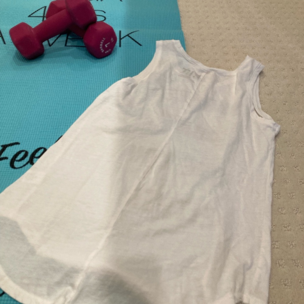 🔴F.I.T. Workout tank. - Picture 3 of 3